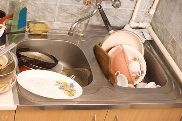 nàng dâu, nàng dâu rửa bát, chồng bảo thanh, giới trẻ 
