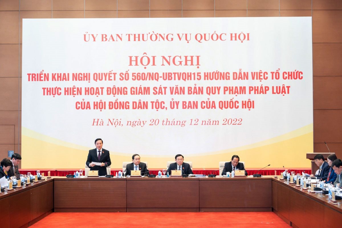 chu-tich-0quoc-hoi-vi-pham-trong-linh-vuc-van-ban-phat-hien-kem-lai-xu-ly-khong-nghiem-h1.jpg