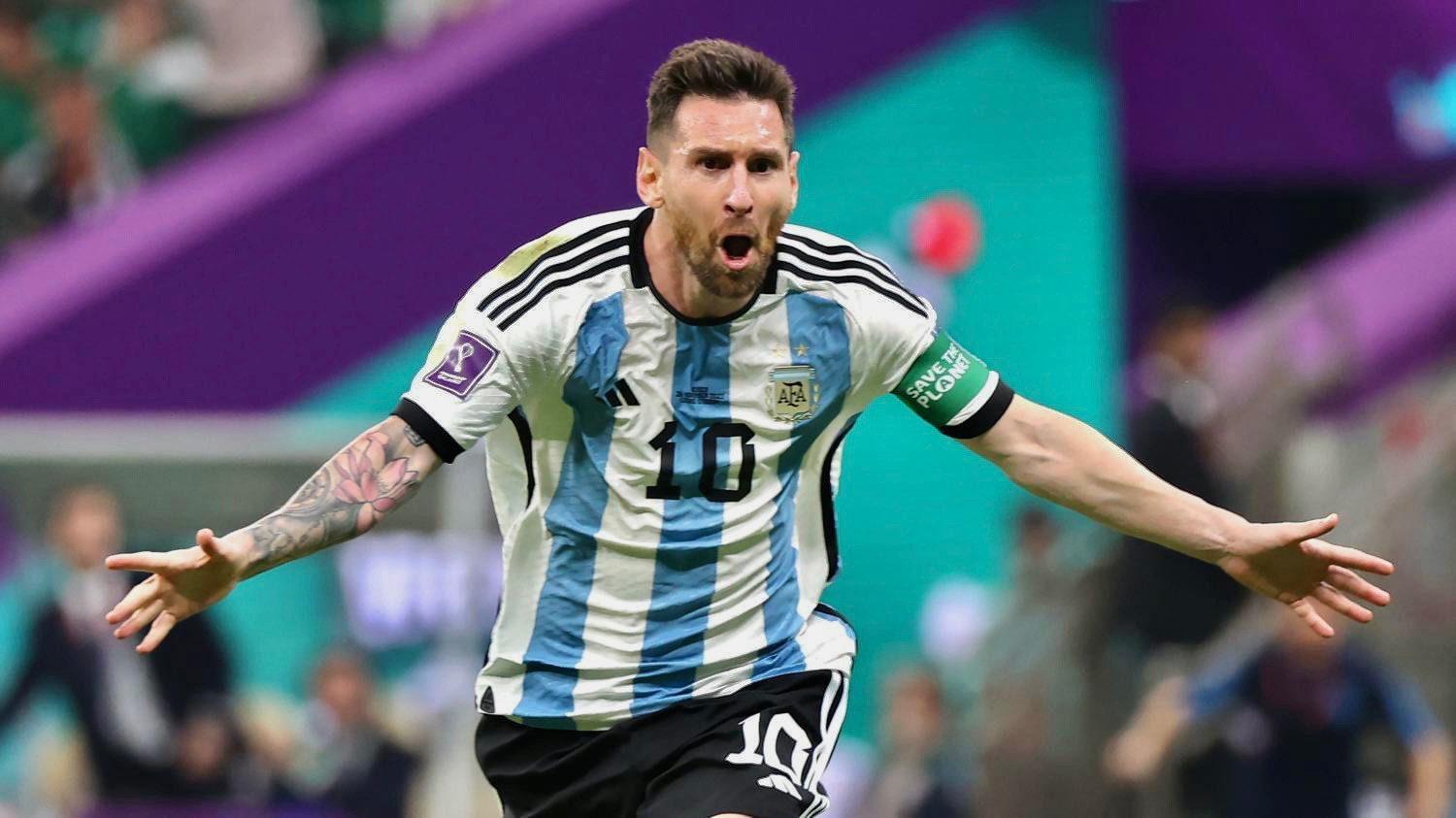 Messi - “ông vua” mới của bóng đá thế giới sẽ gia hạn hợp đồng với PSG