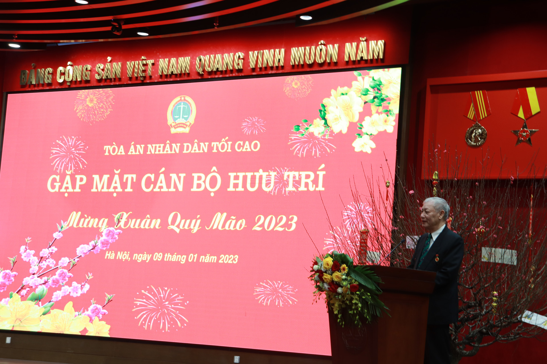 Lãnh đạo TANDTC gặp mặt, chúc Tết cán bộ hưu trí tại Hà Nội