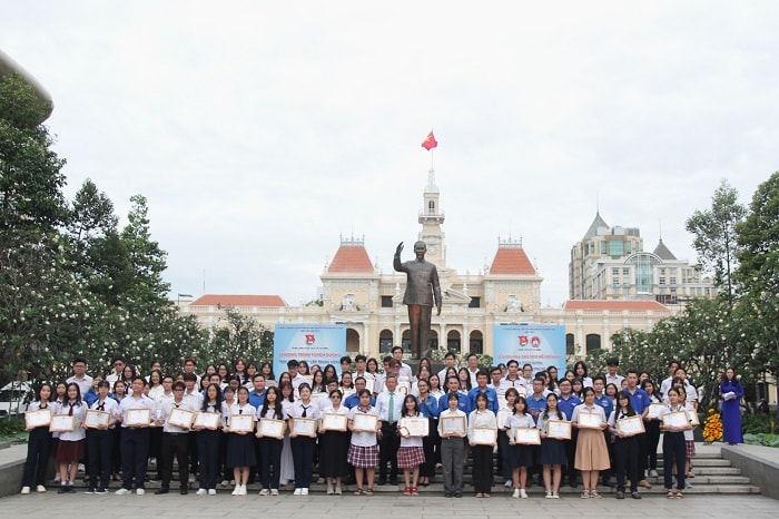 TPHCM: Tuyên dương 392 “Học sinh 3 tốt”, “Sinh viên 5 tốt” năm 2022