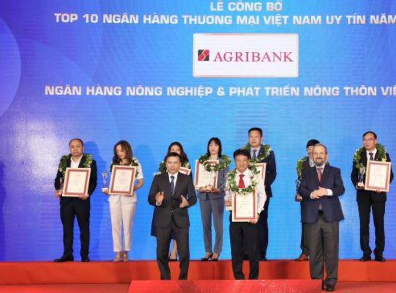 Agribank gắn với hàng loạt giải thưởng uy tín