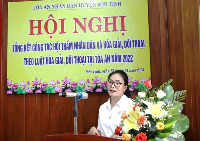 TAND huyện Sơn Tịnh  tiếp tục nâng cao chuyên môn nghiệp vụ Hội thẩm nhân dân