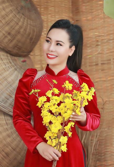 Nữ hoàng Doanh nhân Ngô Thị Kim Chi bật mí bí quyết “hack tuổi” dịp đầu xuân