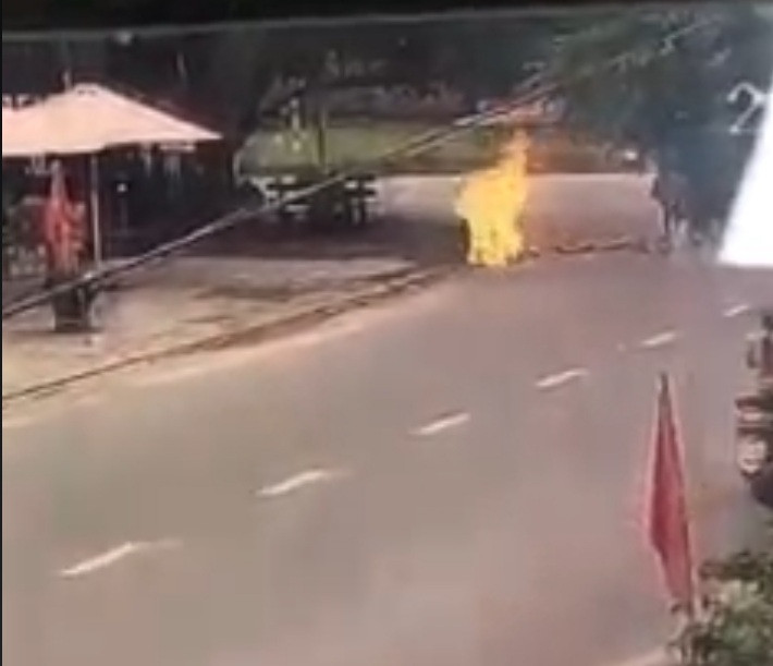 Thông tin mới nhất về clip người phụ nữ bốc cháy giữa đường ở Quảng Nam