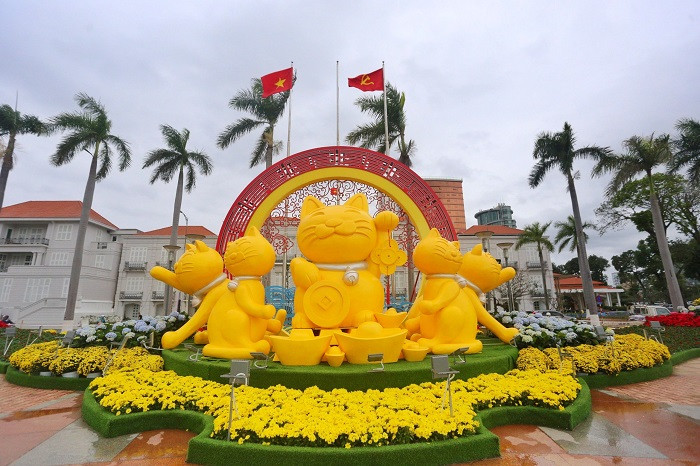 Đà Nẵng tặng các linh vật mèo cho các trường mầm non ở nông thôn Đà Nẵng tặng các linh vật mèo cho các trường mầm non ở nông thôn