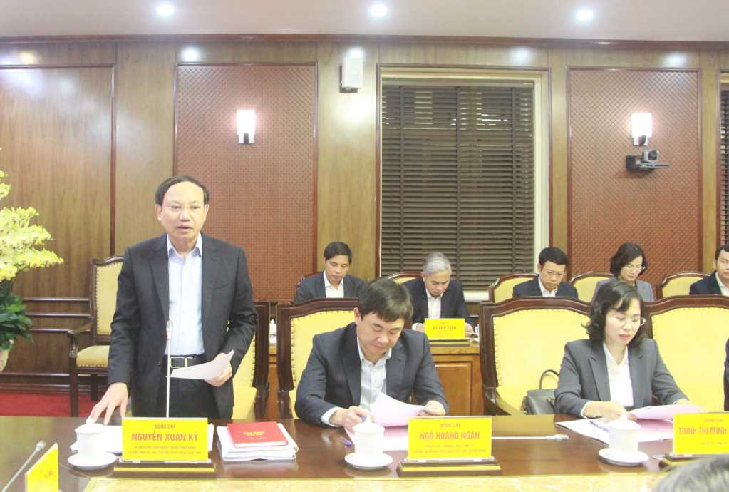Trưởng Ban Tổ chức Trung ương Trương Thị Mai làm việc với Ban Thường vụ Tỉnh ủy Quảng Ninh