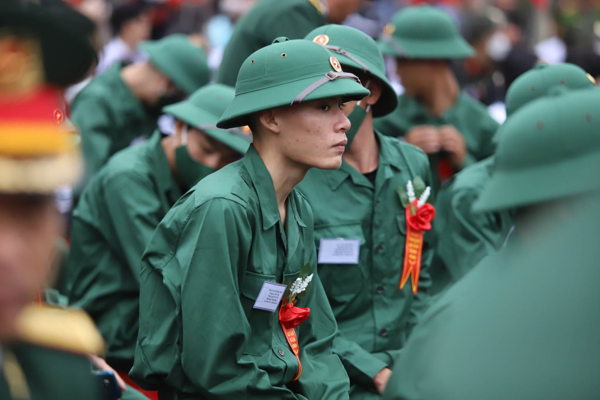 Gần 1.500 tân binh Hà Tĩnh lên đường nhập ngũ