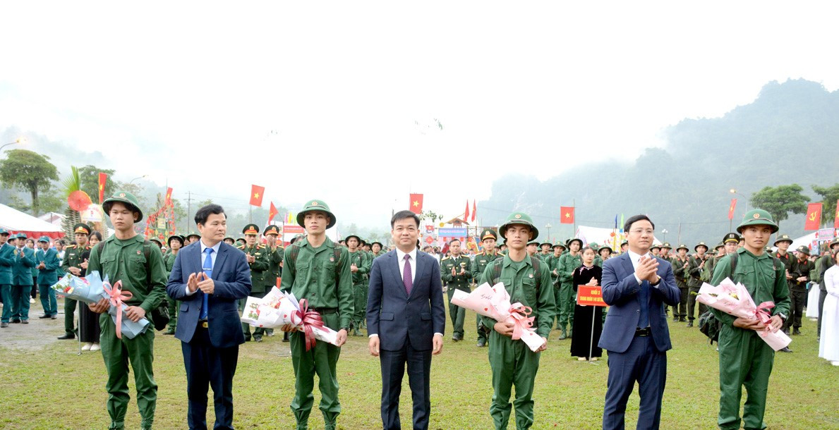 Tuyên Quang: 1.275 tân binh lên đường nhập ngũ năm 2023