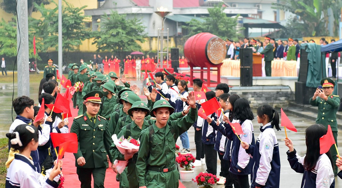 Tuyên Quang: 1.275 tân binh lên đường nhập ngũ năm 2023