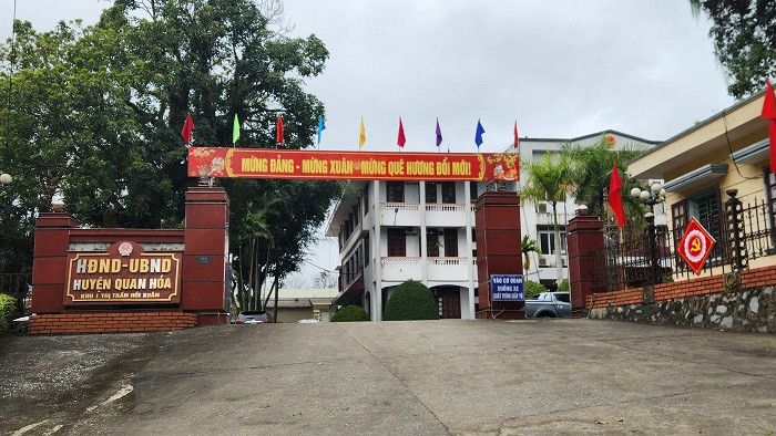 Vụ tuyển 43 học sinh sai tiêu chí: Kỷ luật Phó Chủ tịch UBND huyện Quan Hóa