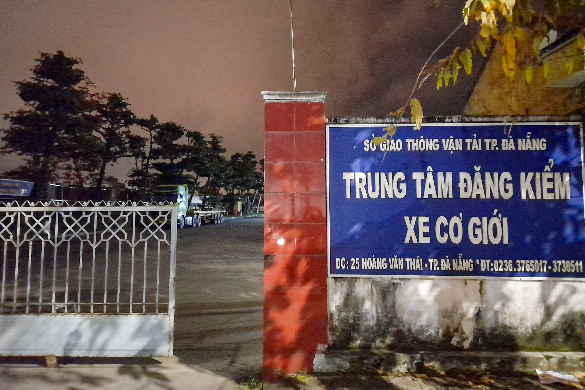 Khám xét 2 trung tâm đăng kiểm xe cơ giới tại Đà Nẵng - 1