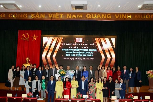 Lễ tổng kết và trao giải Cuộc thi Sáng tác biểu trưng (logo) và khẩu hiệu (slogan) của Học viện Tư pháp