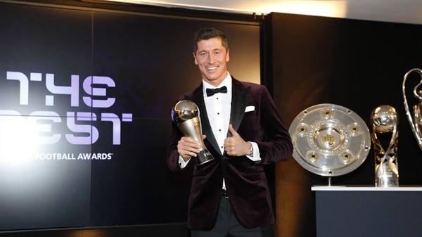 FIFA tiết lộ danh sách top 3 đề cử giải Cầu thủ nam hay nhất năm 2022