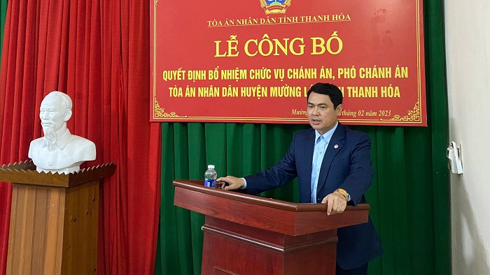 Trao Quyết định bổ nhiệm chức vụ Chánh án, Phó Chánh án TAND huyện Mường Lát