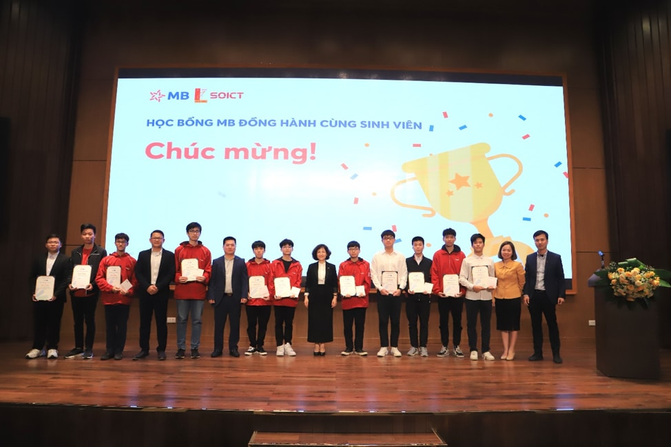 MB Company Tour: Từ sinh viên đến trải nghiệm một ngày làm nhân sự IT