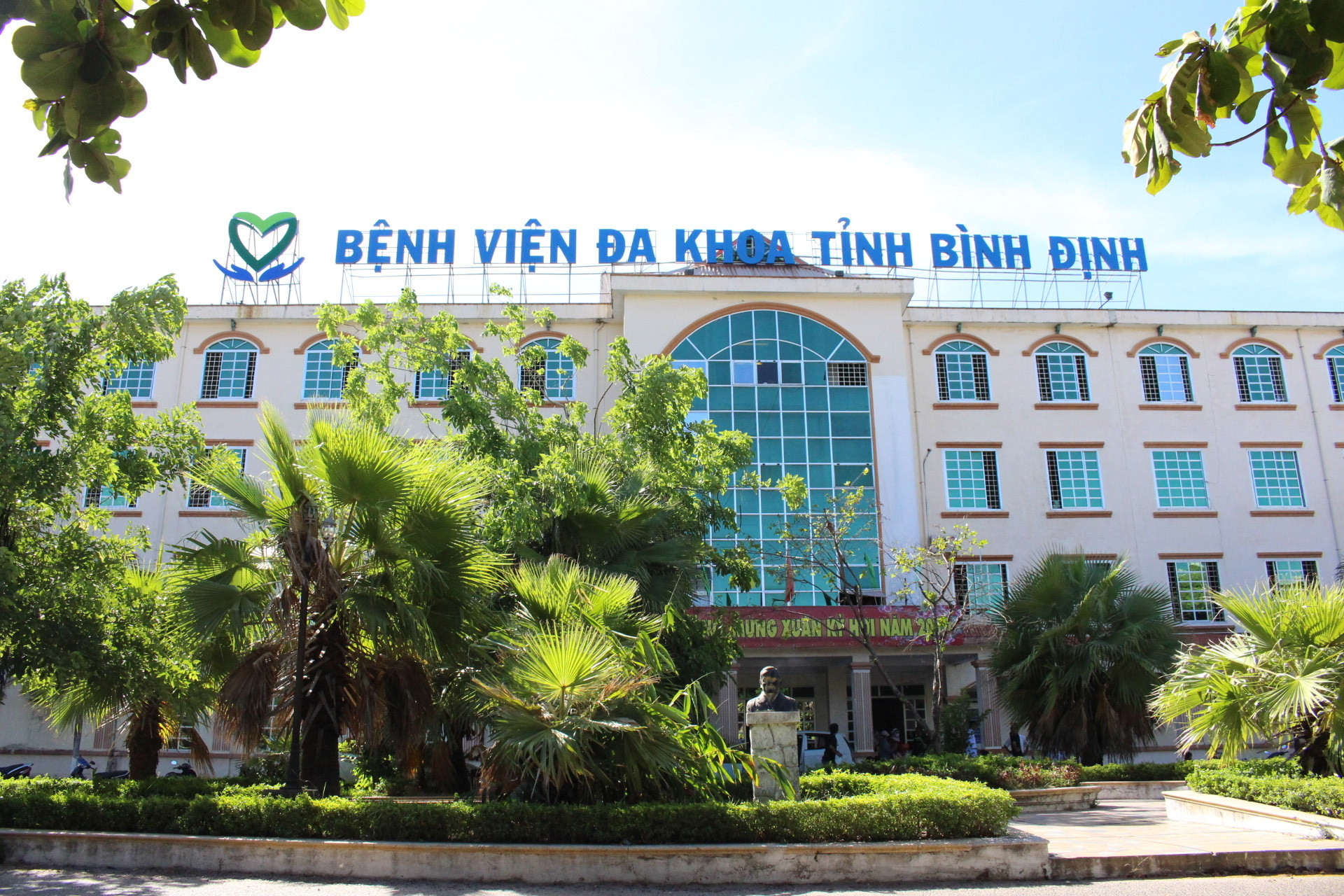 Bệnh viện gặp vướng mắc trong đấu thầu, Sở Y tế tỉnh Bình Định kiến nghị “nóng” với Bộ Y tế