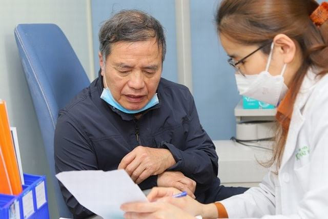 Bệnh viện Mắt Hà Nội 2 khám sàng lọc Glocom miễn phí