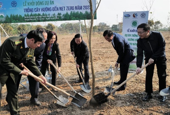 Dự án trồng cây hướng đến Net Zero Carbon của Vinamilk và Bộ Tài nguyên và Môi trường chính thức khởi động tại Hà Nội
