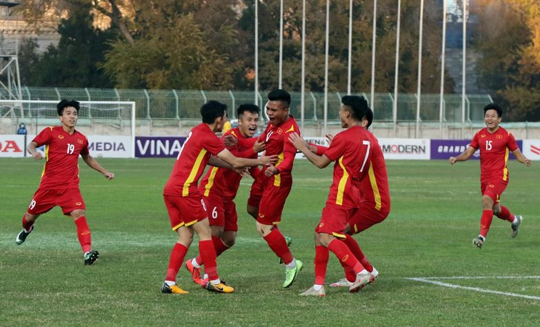 41 cầu thủ được triệu tập cho đợt hội quân đầu tiên của U23 Việt Nam