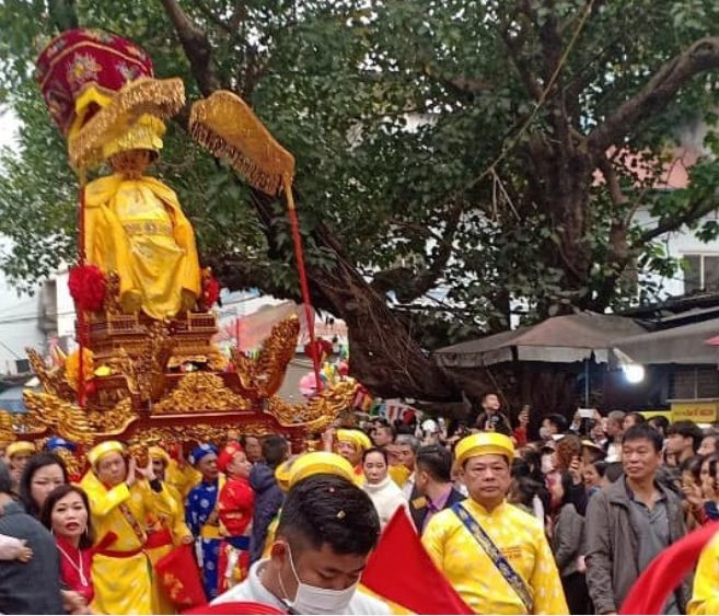Lễ kỷ niệm 995 năm thành lập làng Cổ Nhuế: Lễ hội rước kiệu Thánh Vân Du