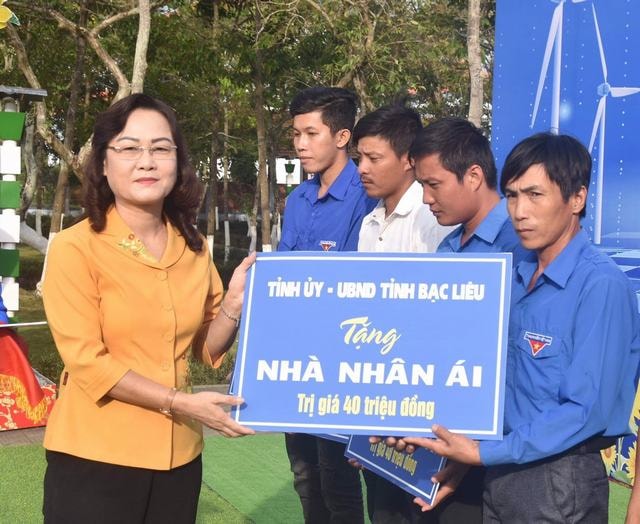 Thanh niên Bạc Liêu tiên phong chuyển đổi số