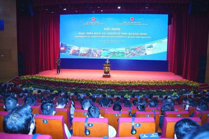 Bộ trưởng Nguyễn Hồng Diên: Quảng Ninh hội tụ đủ yếu tố để trở thành trung tâm logistics hàng đầu khu vực