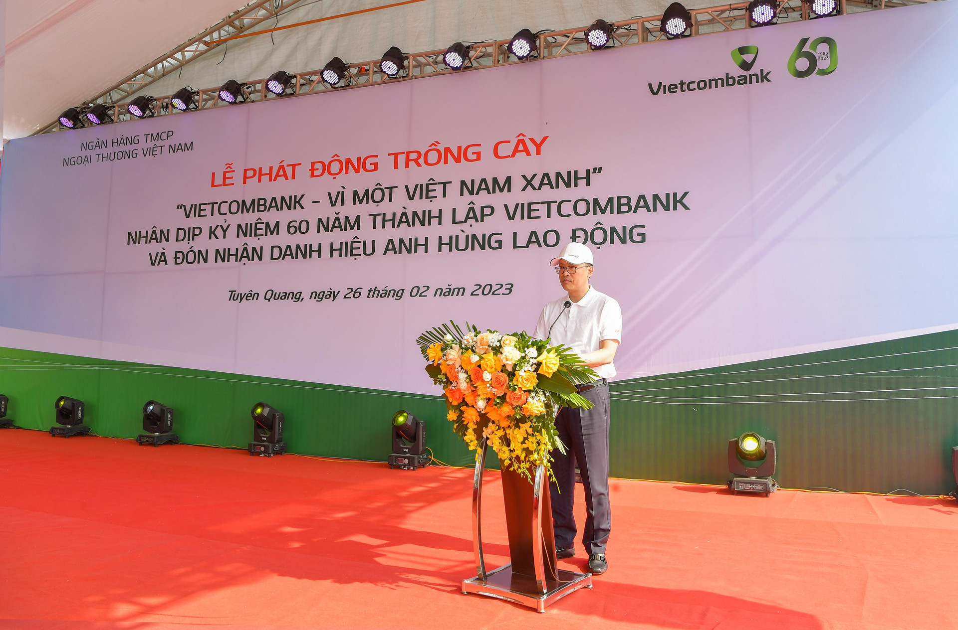 Vietcombank phát động chương trình trồng 60.000 cây xanh