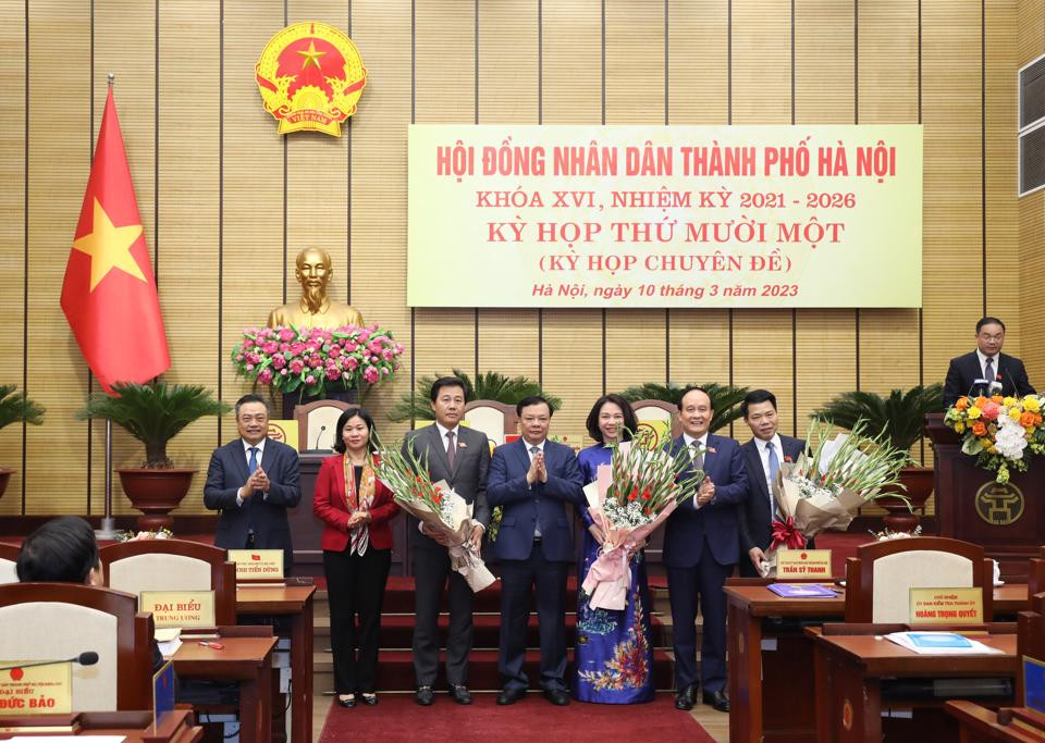 Bà Vũ Thu Hà được bầu làm Phó chủ tịch UBND Hà Nội