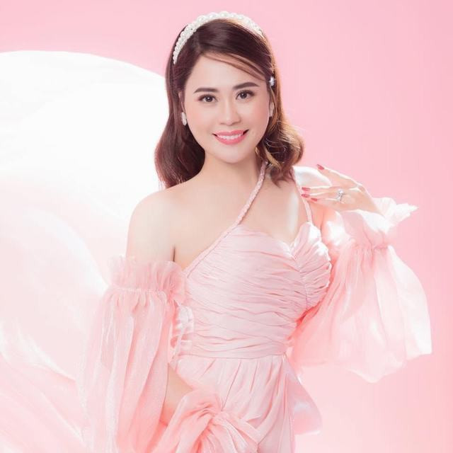 Hoa hậu Phan Kim Oanh làm giám đốc quốc gia Mrs Grand VietNam 