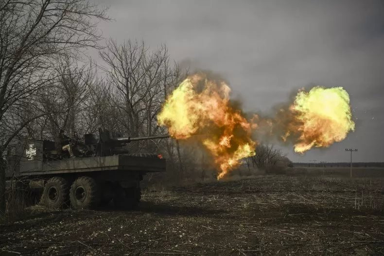 ukrainians-fire-aa-gun-russians-bakhmut.jpg