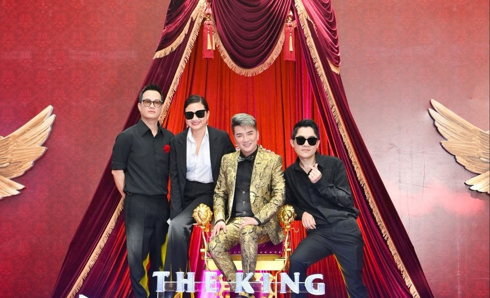 Đàm Vĩnh Hưng  công bố dự án Hào quang rực rỡ - The King hợp tác cùng bộ đôi đạo diễn Bảo Nhân - Nam Cito.