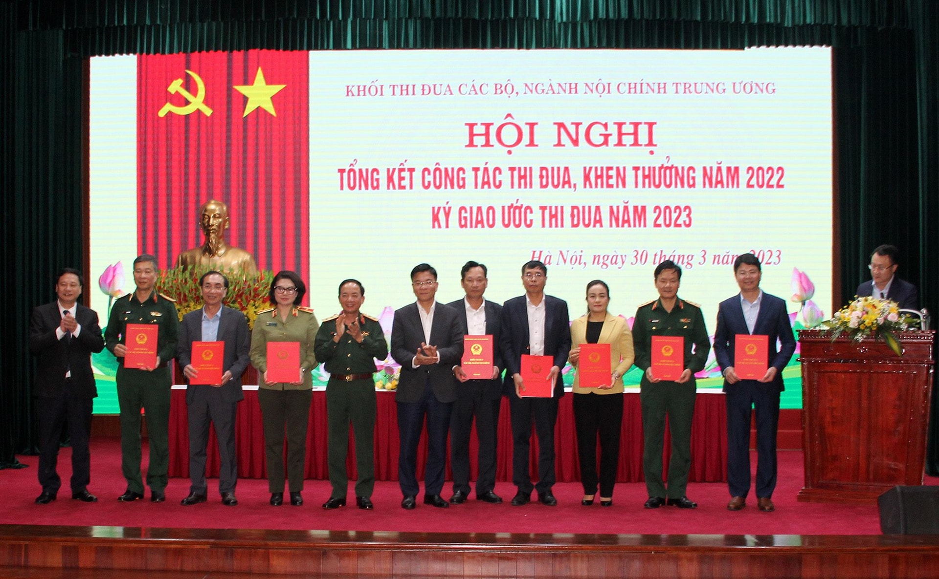 khoi-co-quan-noi-chinh8.jpg