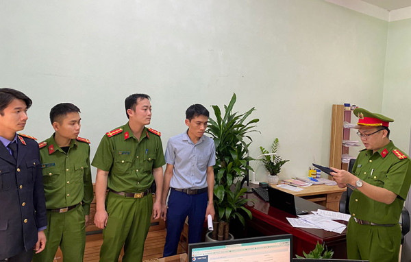Khởi tố vụ án liên quan đến đất đai tại huyện Kim Bôi -1
