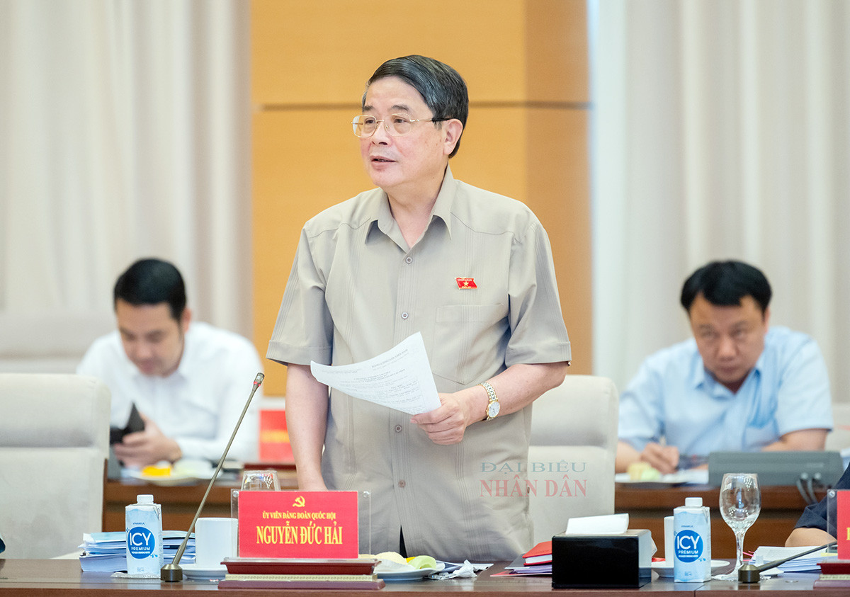 Chủ tịch Quốc hội Vương Đình Huệ chủ trì cuộc làm việc với Ban Thường vụ Thành ủy TP. Hồ Chí Minh -1