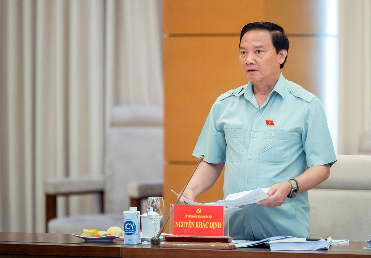 Chủ tịch Quốc hội Vương Đình Huệ chủ trì cuộc làm việc với Ban Thường vụ Thành ủy TP. Hồ Chí Minh -2