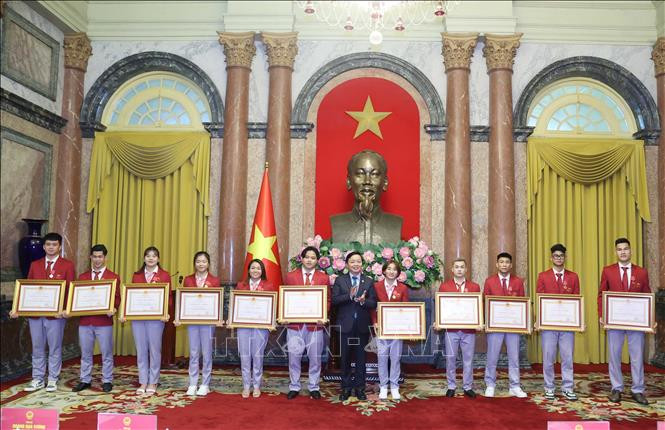 Chủ tịch nước biểu dương các 'gương mặt vàng' của Đoàn Thể thao Việt Nam - Ảnh 4.