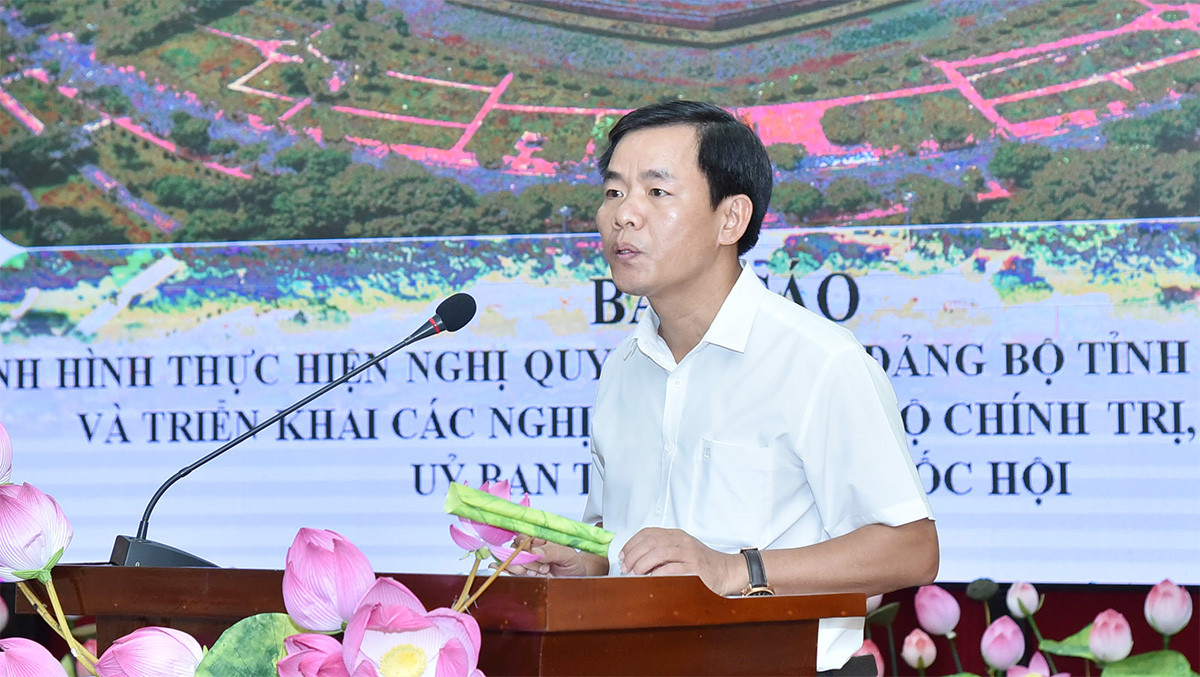 Chủ tịch Quốc hội Vương Đình Huệ làm việc với Ban Thường vụ Tỉnh ủy Thừa Thiên Huế -3