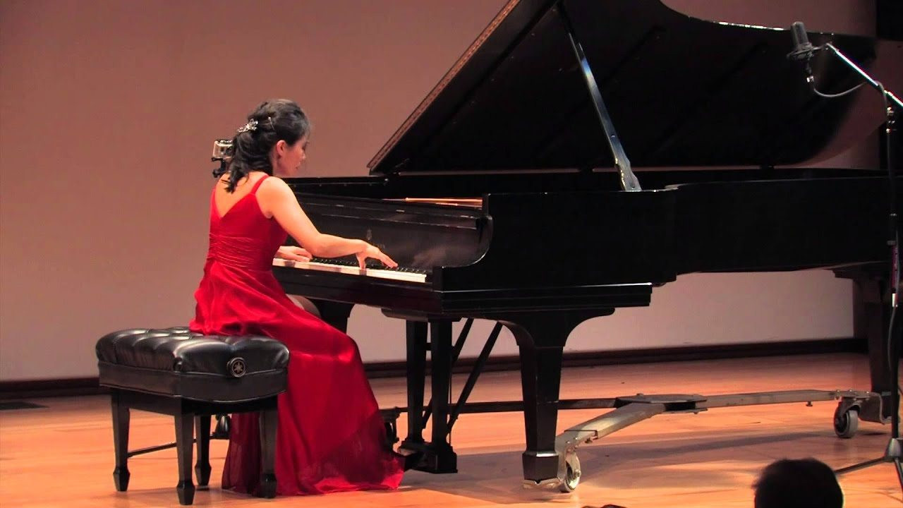 american-vietnamese-pianist-wins-global-music-awards-577(1).jpg