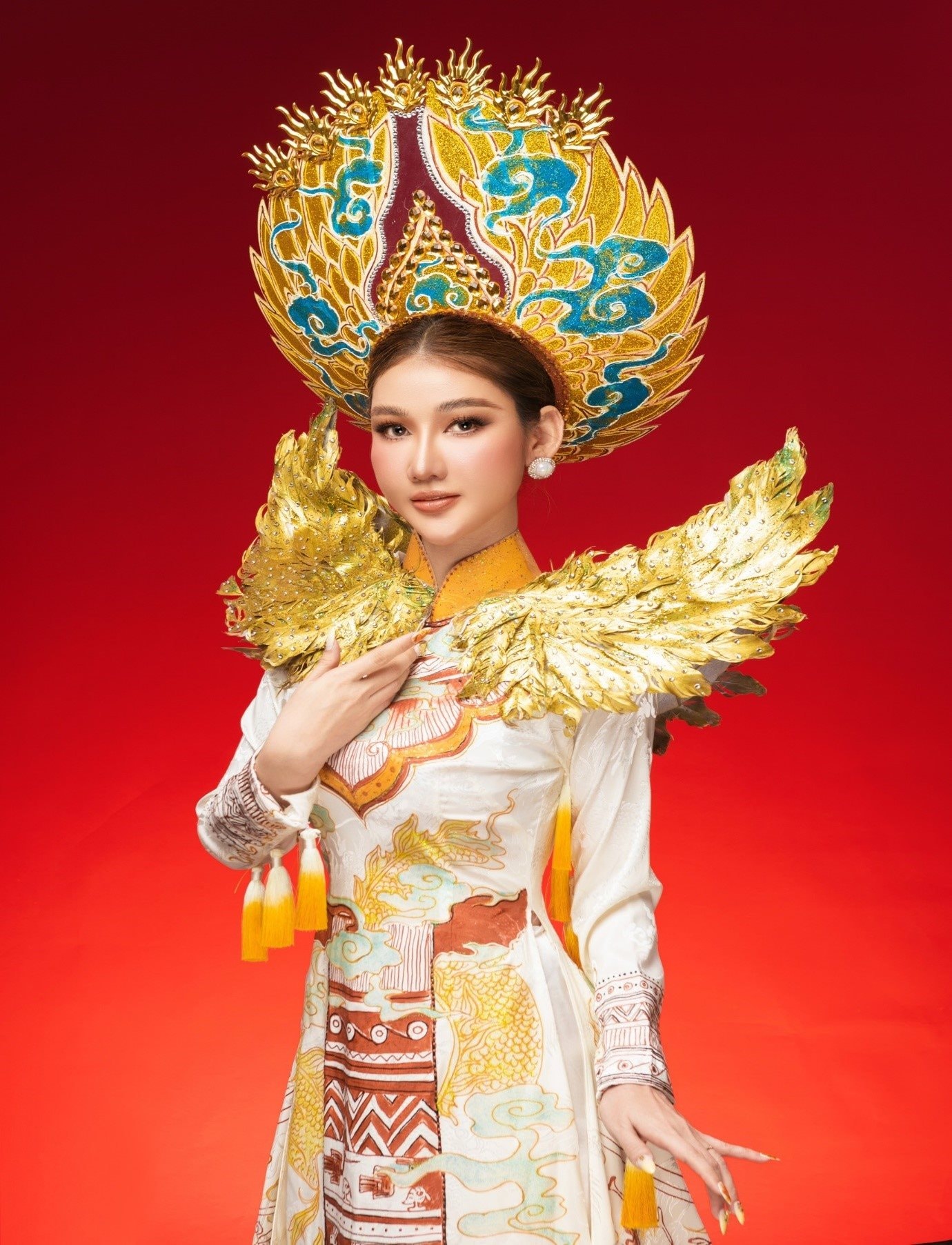 anh-6-tan-dai-su-a-hau-duong-thanh-nhan.jpg