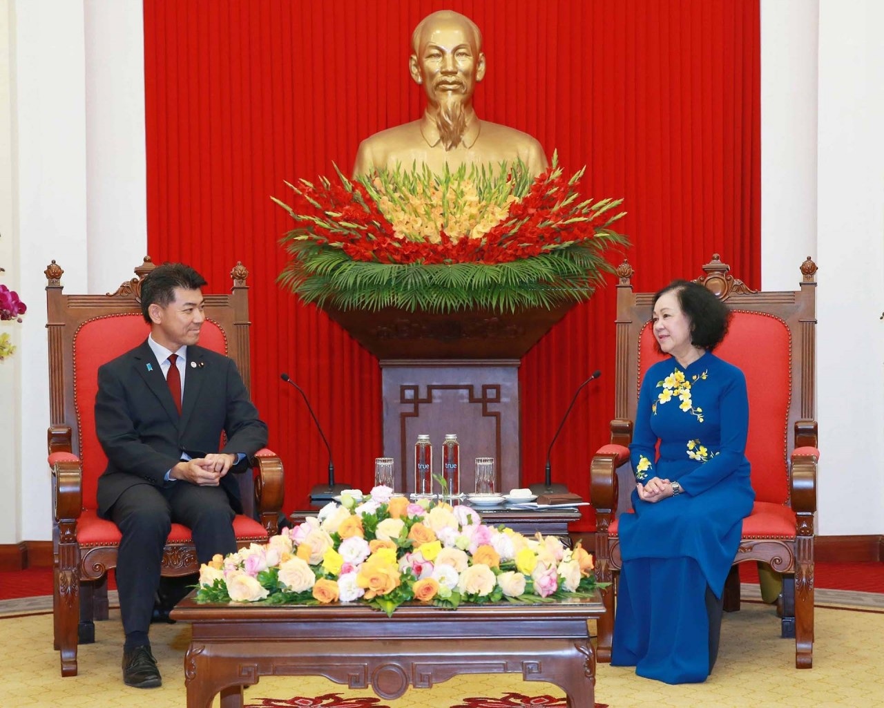 Quan hệ Việt Nam-Nhật Bản sẽ tiếp tục phát triển toàn diện và thực chất - Ảnh 1.
