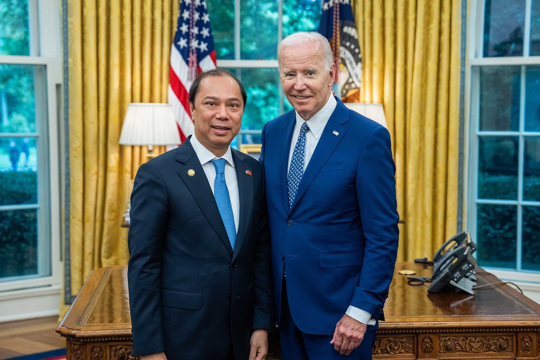 edit-dai-su-nguyen-quoc-dung-chao-xa-giao-tong-thong-hoa-ky-joe-biden1-16572857312252106226645-1694240851332440960601.png