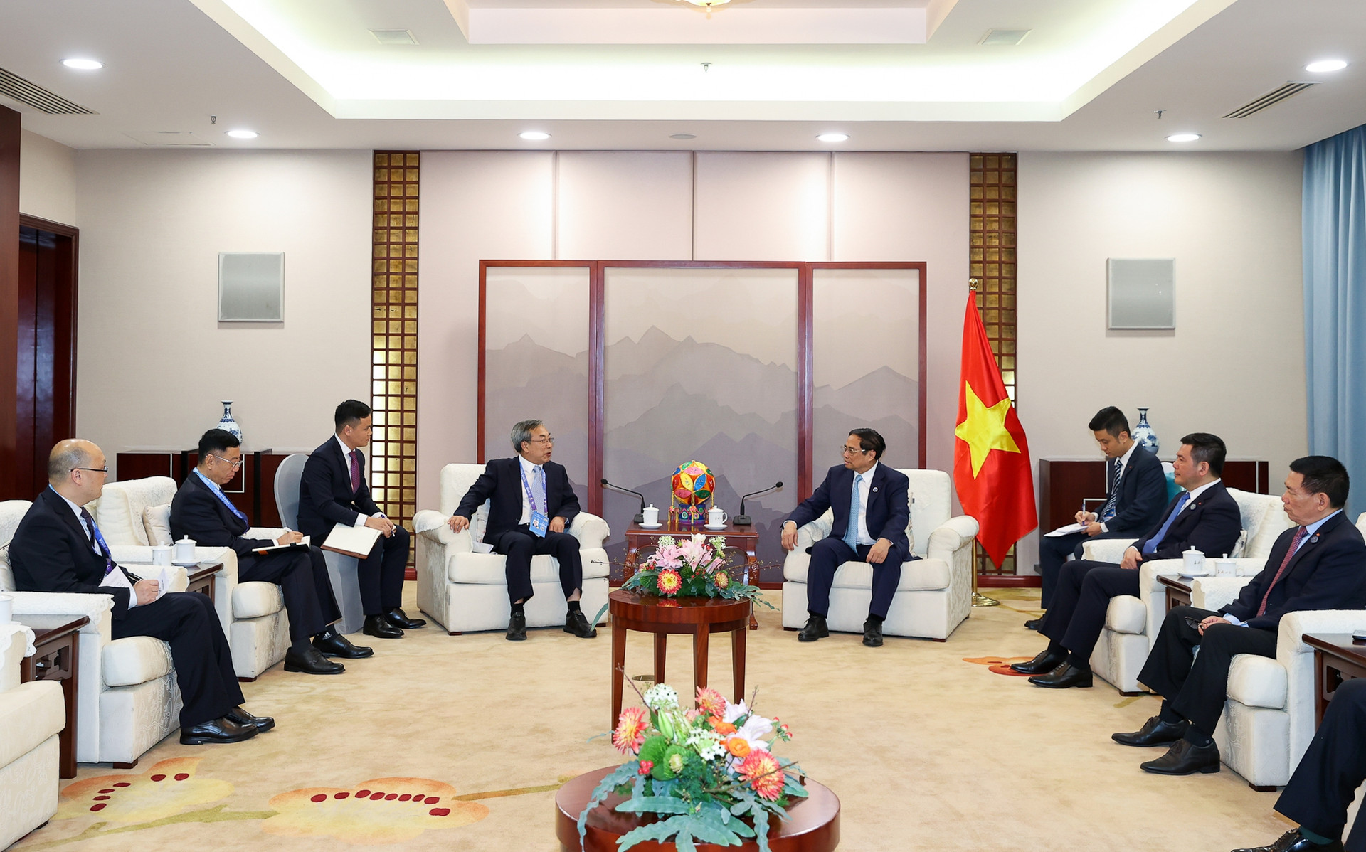 Thủ tướng tiếp lãnh đạo 3 tập đoàn hàng đầu của Trung Quốc - Ảnh 6.