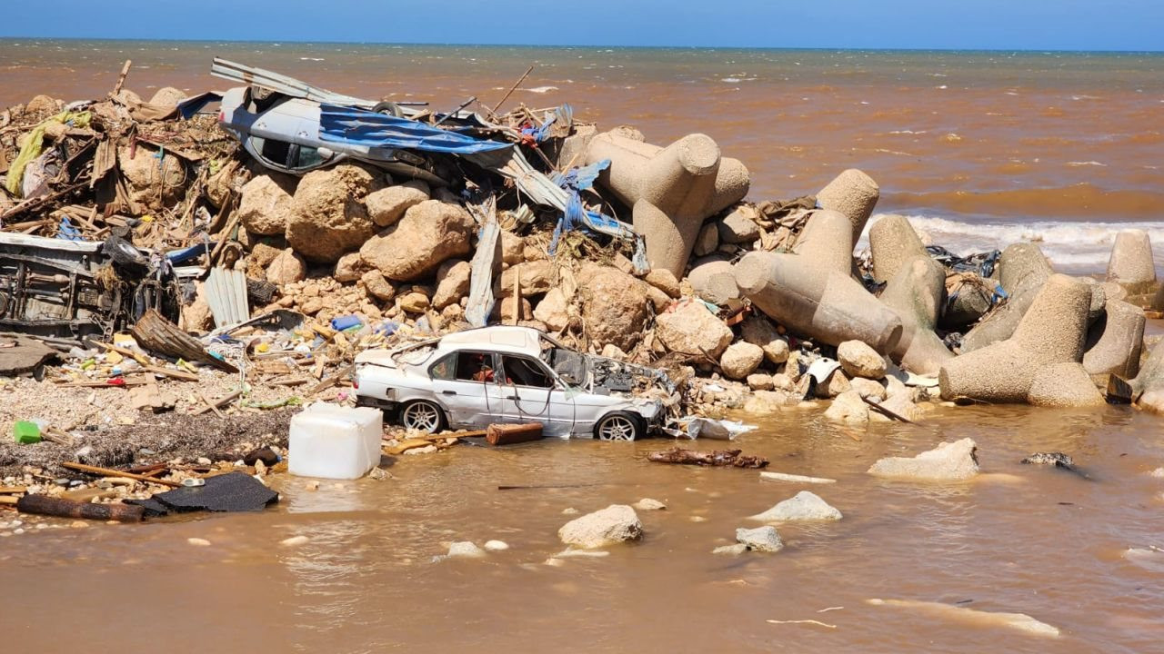230916070516-05-derna-libya-flooding-cnn.jpg