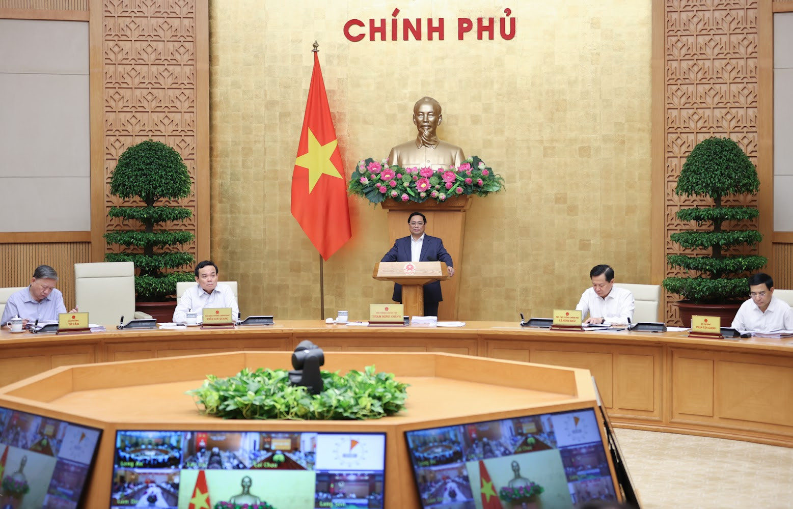 Thủ tướng Phạm Minh Chính chủ trì phiên họp Chính phủ thường kỳ tháng 9 với 63 địa phương - Ảnh 2.