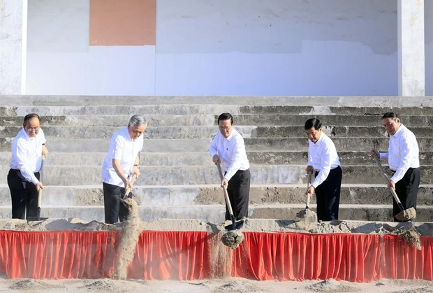 Hình ảnh hoạt động của Chủ tịch nước Võ Văn Thưởng tại Bắc Giang - Ảnh 4.