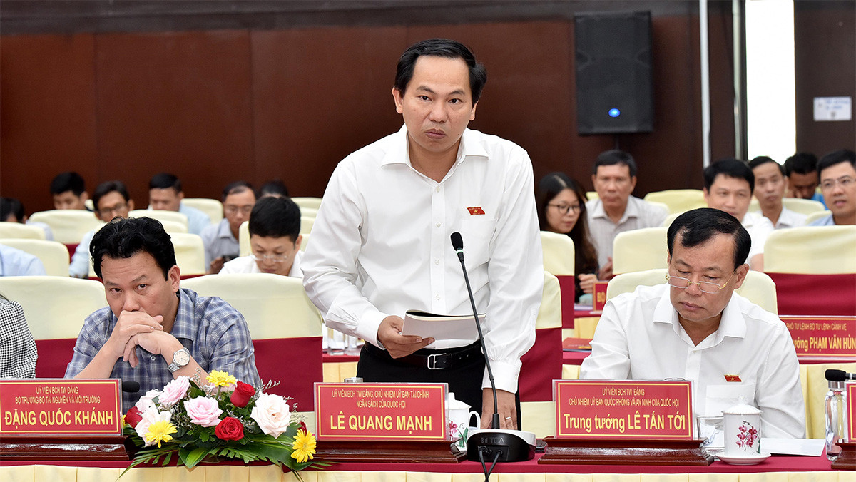 Chủ tịch Quốc hội Vương Đình Huệ làm việc với Ban Thường vụ Tỉnh ủy Sóc Trăng -0