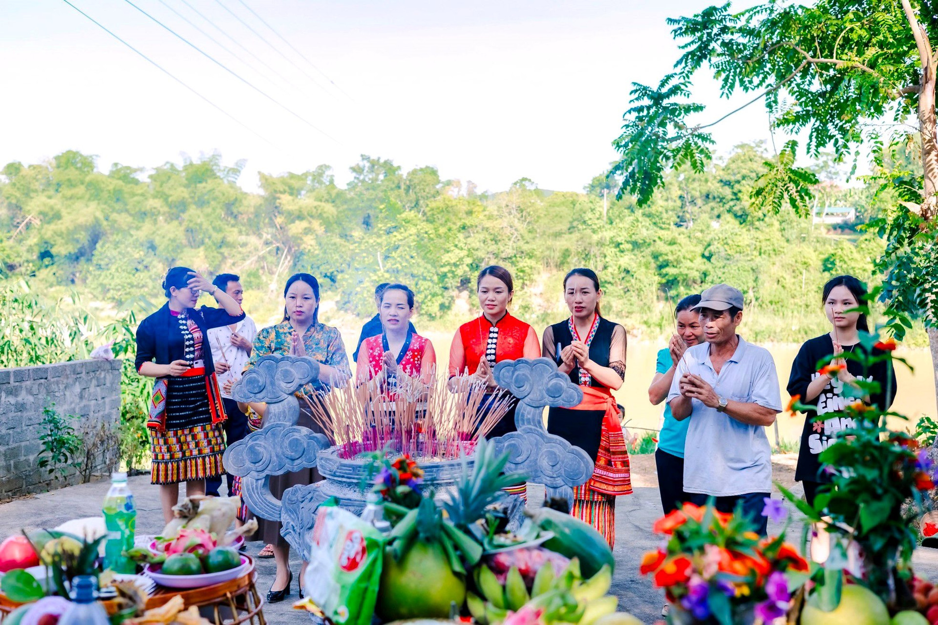 Rộn ràng Lễ mừng lúa mới