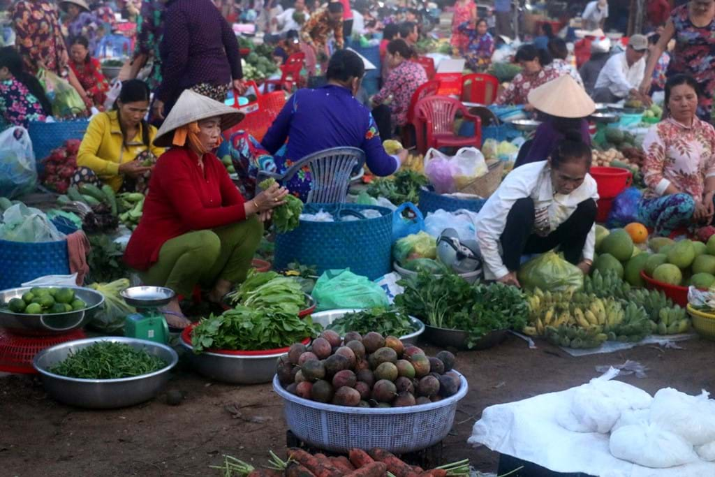 Nét văn hóa độc đáo của chợ “chồm hổm” bên dòng kênh xáng Xà No