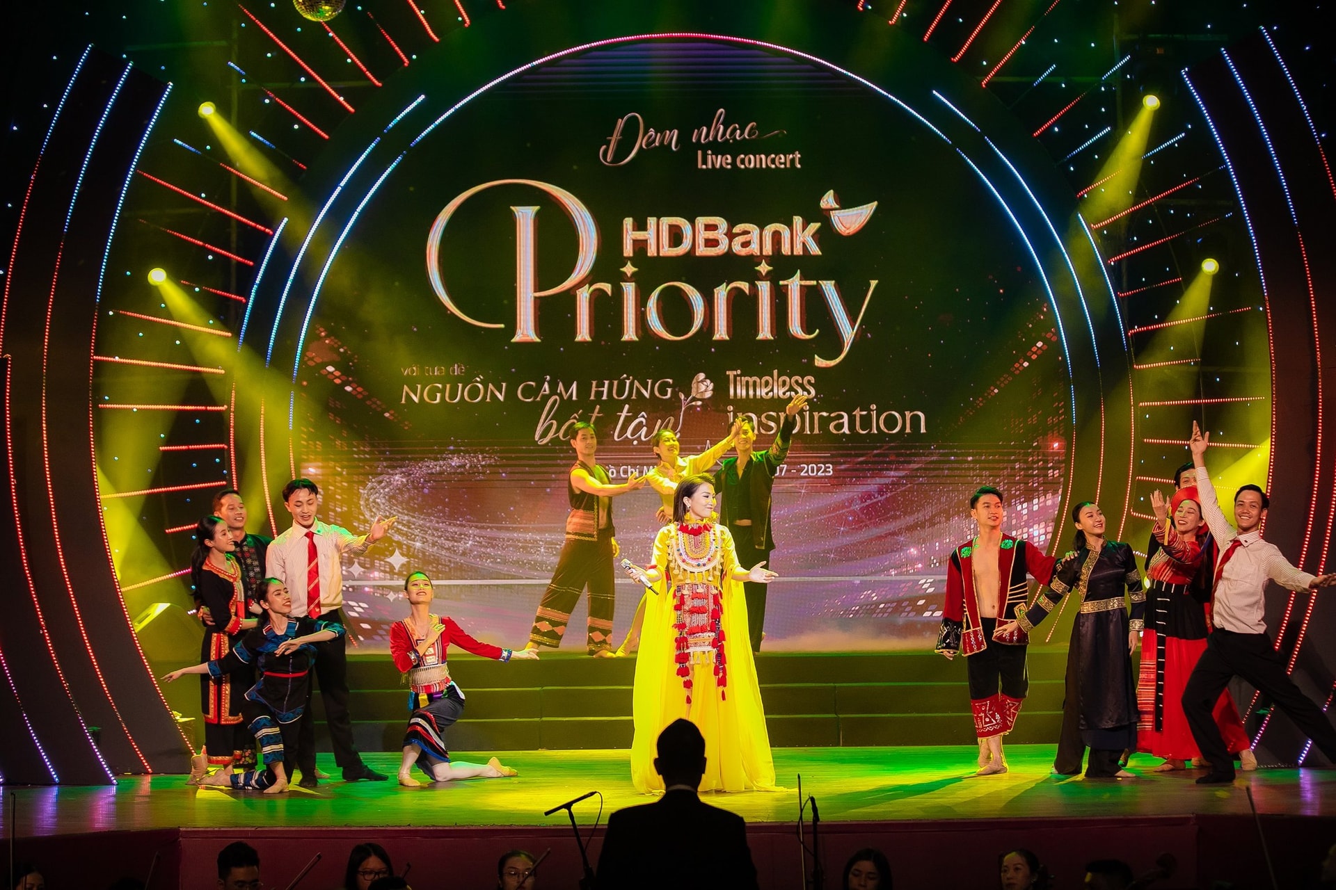 hd-bank-priority-2.jpg